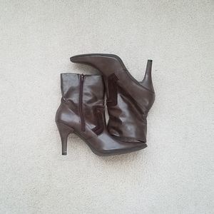 Merona | Pointed Toes Heeled Booties